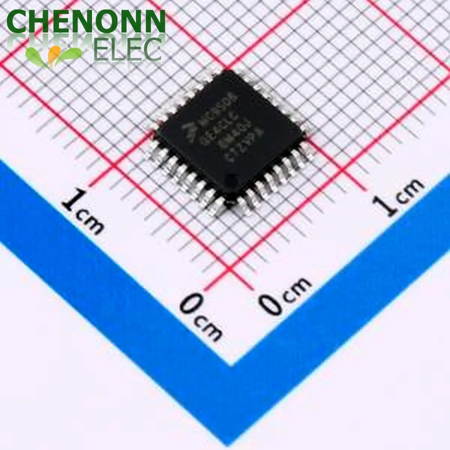 3PCS/LOT MC9S08QE4CLC (Microcontrollers)