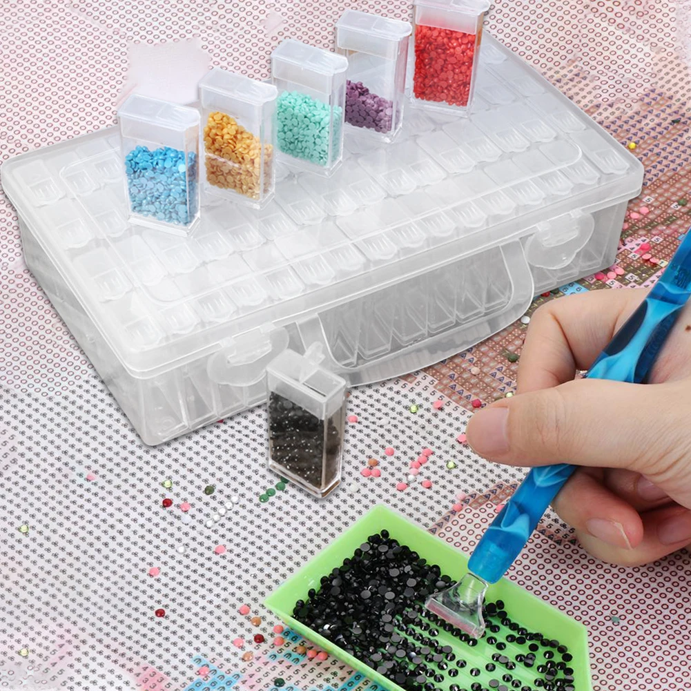 صندوق تخزين بلاستيكي شفاف مكون من 64 شبكة لطلاء الماس وأحجار الراين صندوق منظم للخرز والمجوهرات والحرف اليدوية وفن الأظافر