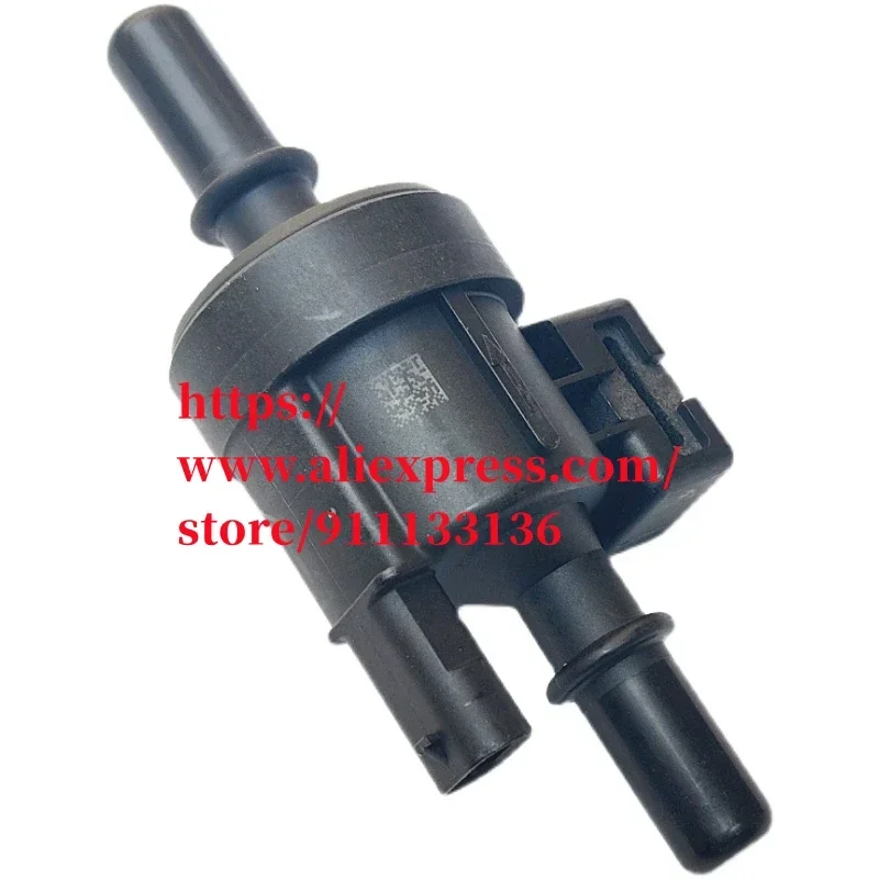 

Электромагнитный клапан карбоновой канистры для Refine M3/M4/S3/S4/S7 J7 1026403 GM010 /F01R00Q032