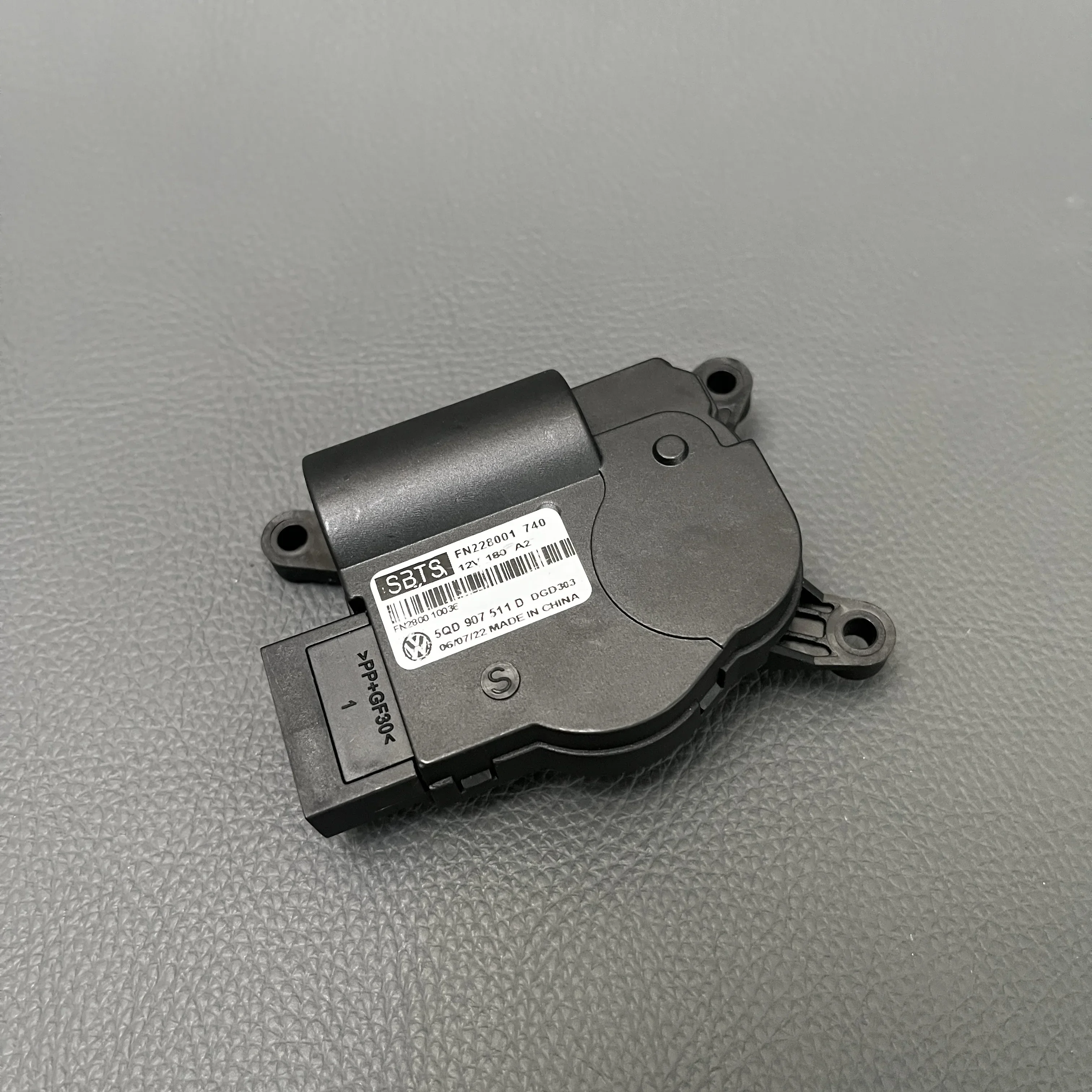 For VW Golf 7 2013-2019 Air Conditioner Servo Motor Air Conditioner Damper Actuator Auto 5Q0907511D 5Q0907511H 5Q0907511K