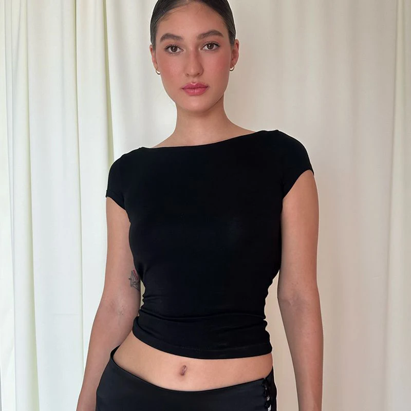 Top corto elegante senza schienale sexy Harajuku Y2K T-shirt nera a maniche corte T-shirt stile minimalista classico streetwear americano