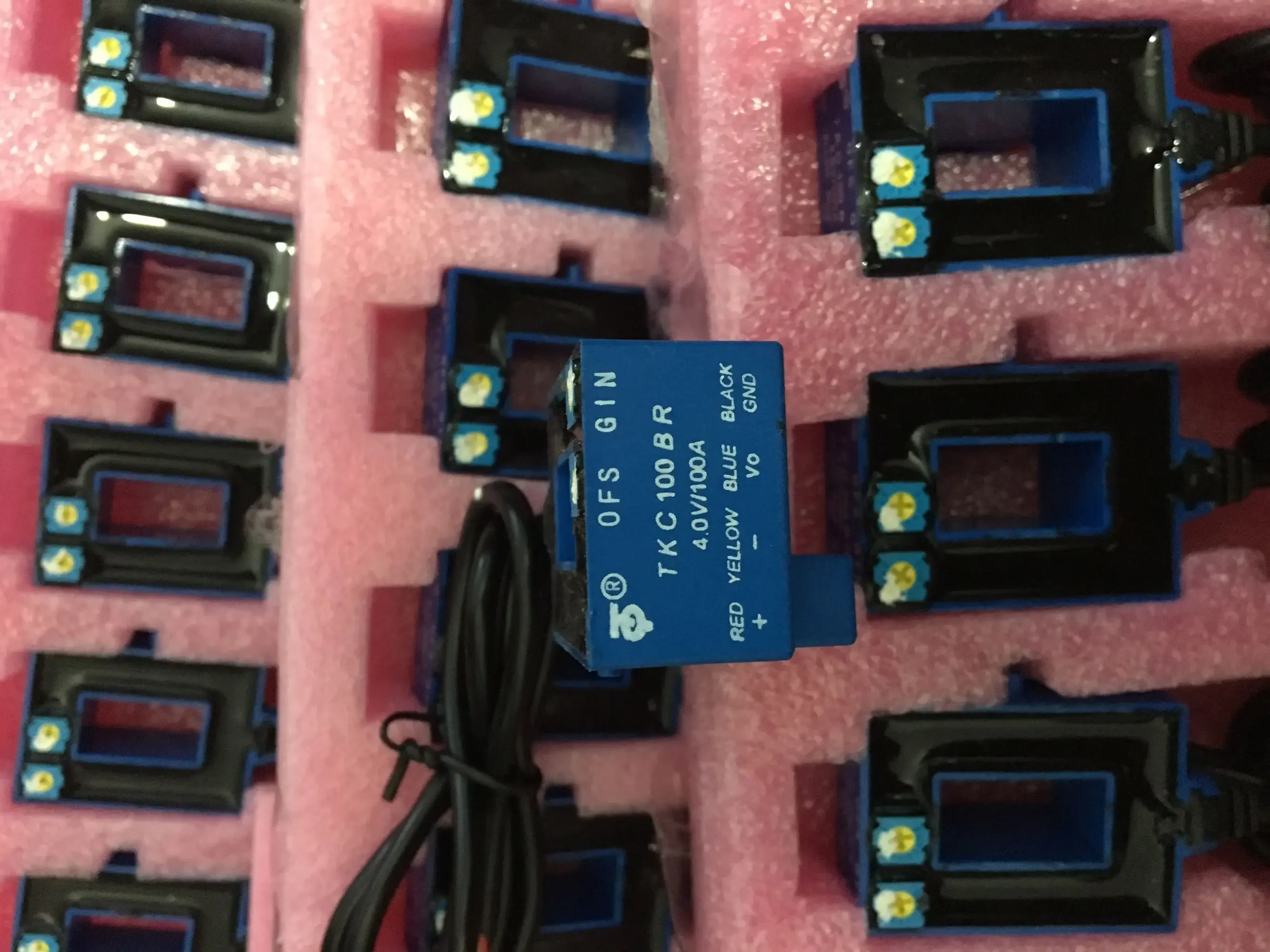 TKC100BR TKC200BR TKC300BR TKC400BR TKC500BR TKC600BR Halle Aktuelle Sensor