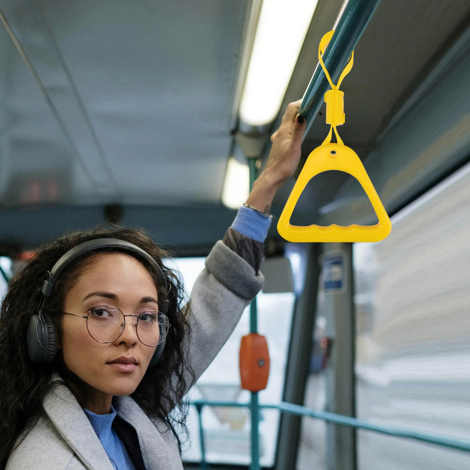 Subway Handrail Ring Yellow Portable Mobility Aid for Elderly Seniors Disabled Vehicle Support Handle Bus Grab Hold