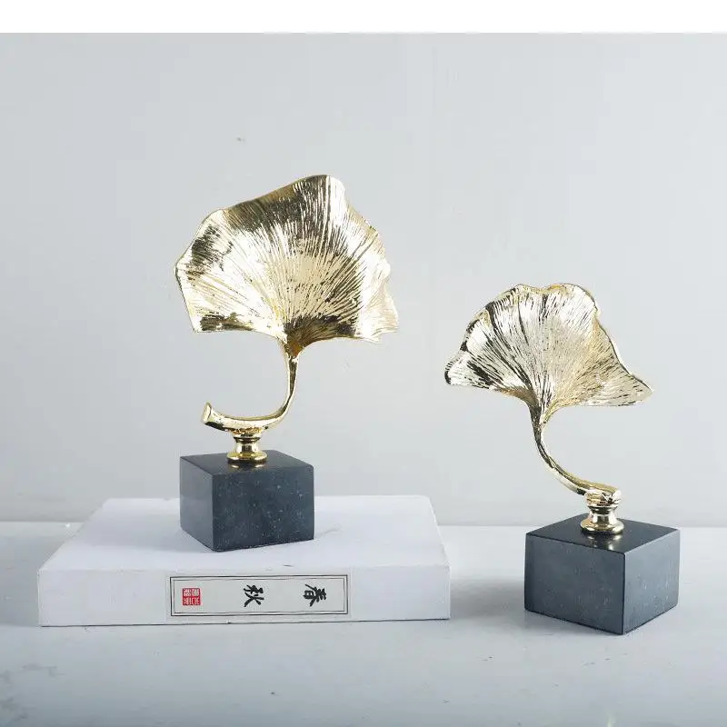 

Golden Ginkgo Leaf Alloy Sculpture Marble Base Crafts Ornaments Room Aesthetics Decor Desk Decoration Artwork Statue