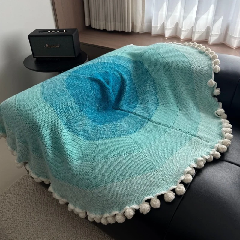 1pc Finished Rose Bouquet Blanket Hand Woven Knitted Acrylic Blanket Warm Throw for Valentine Day Gift Giving