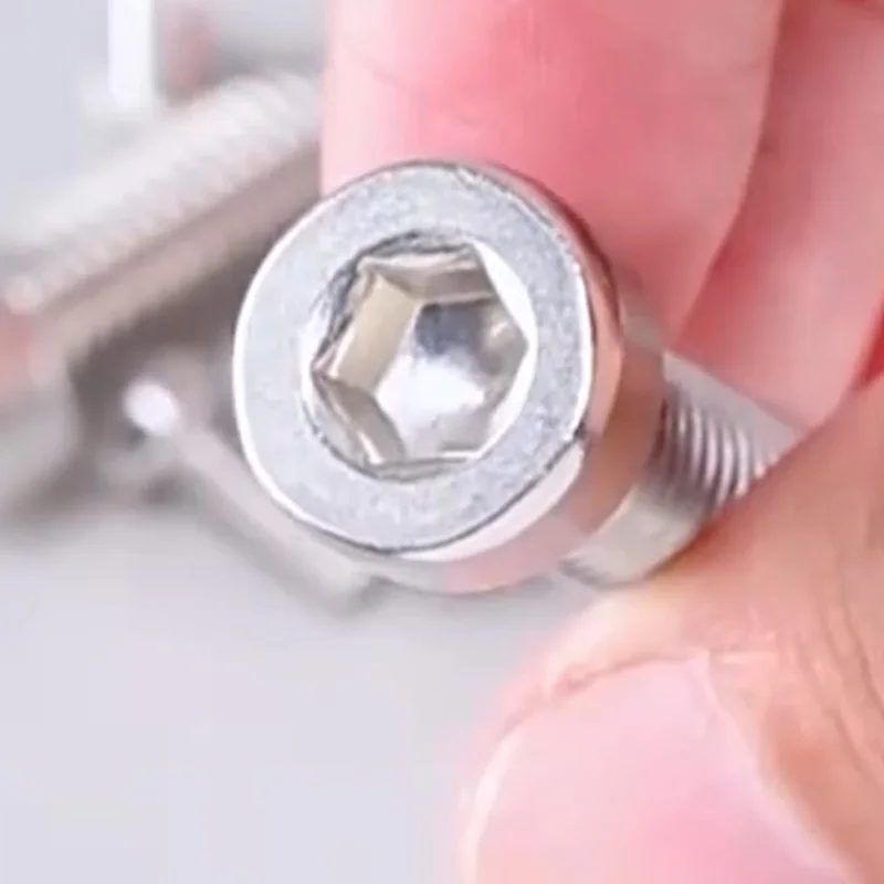 DIN7984 M2 M2.5 M3 M4 M5 M6 M8 M10 M12 304 A2-70 Stainless Steel Metric Hex Socket Thin Low Short Profile Head Allen Cap Screw