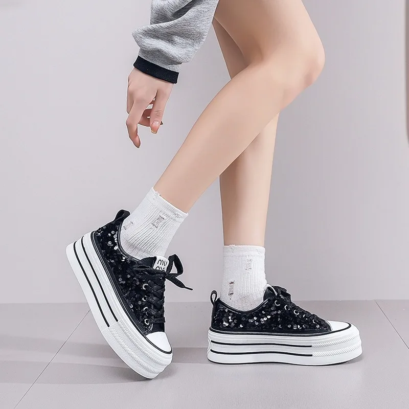 2024 Nwe Women Canvas Shoes Spring/Summer New Student Sequins with Thick Bottom Flats Vulcanized Shoes Casual Running Sneakers