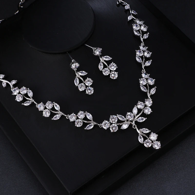 GMGYQ Hot Slae High Price Performance Ratio Shiny  Zirconia Flower Design Jewelry Set for Women Wedding Party Accessories