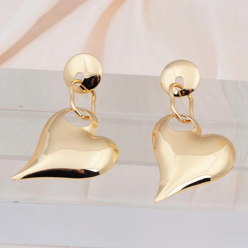 Retro Metal Heart Drop Earrings for Women Hollow Out Round Circle Geometry Dangle Earrings Trendy Romantic Party Jewelry Gift