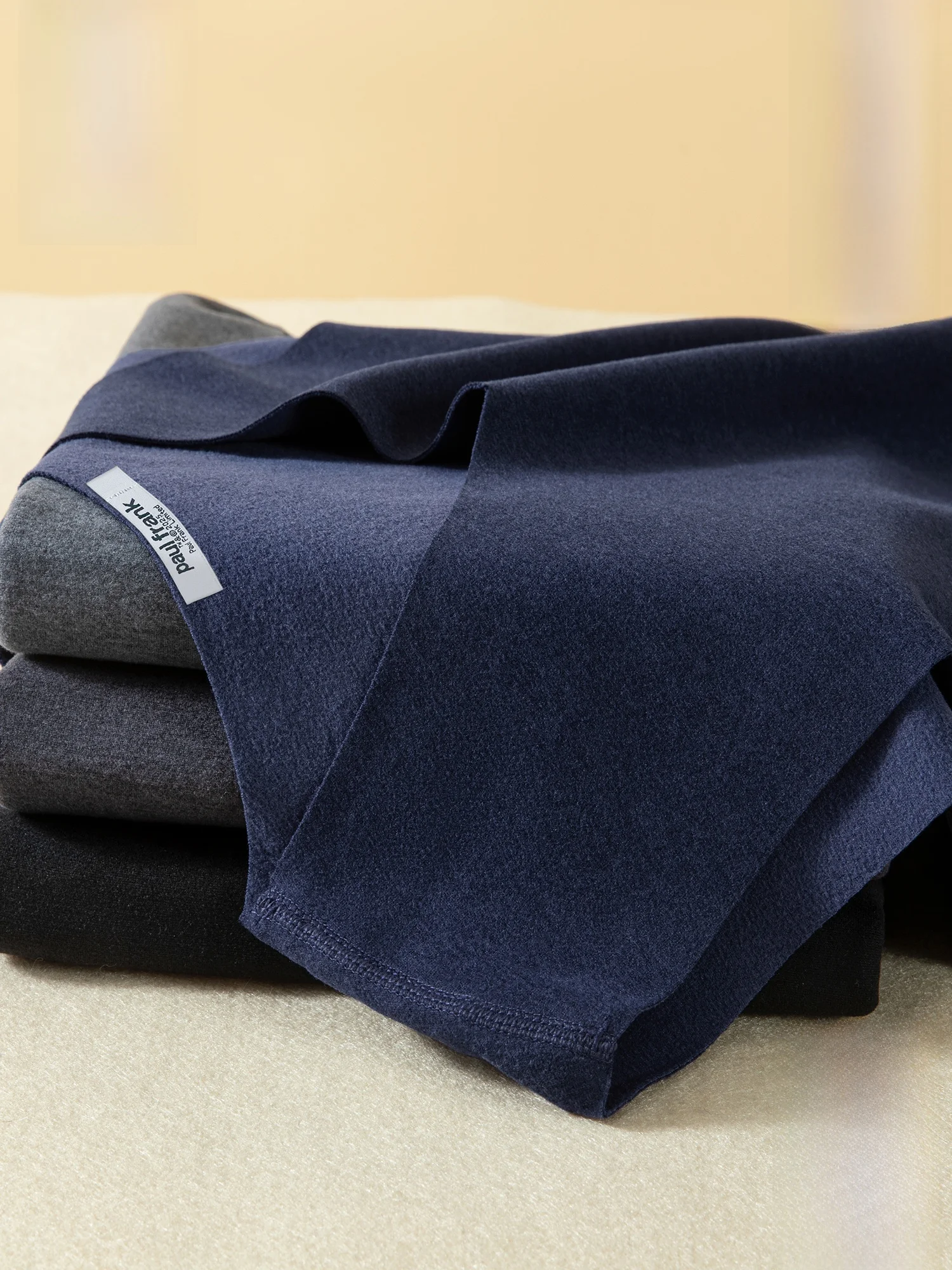 

PaulFrank Thermal Vest Men's Autumn Winter Warmth Thin Fce Svel Inner Wear Color Base irt V-ne Regular Fit