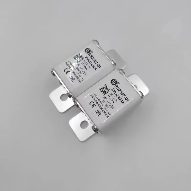 Fuse RSZ307-01 EVLQ 630A750VDC Medium Fuse Automotive New Energy Fuse