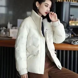 Chaqueta corta de plumón de pato blanco para mujer, cuello de pie, pan ligero, cálido, invierno, nuevo, F191