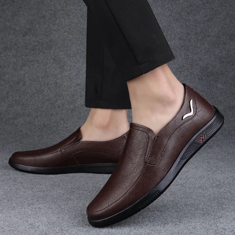 Fashion men\'s handmade casual slip on shoes genuine leather men loafers outdoor comfortable breathable Men loafers shoes