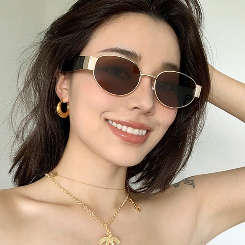Popular Fashion Small Rectangle Women Luxury Sunglasses Brand Designer Vintage Punk Men Sun Glasses Shades UV400