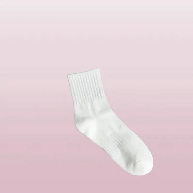 Chaussettes mi-tube en coton pour hommes, chaussettes respirantes, noir et blanc, chaussettes de sport classiques, document solide, nouveau, 5/10, 2024 paires