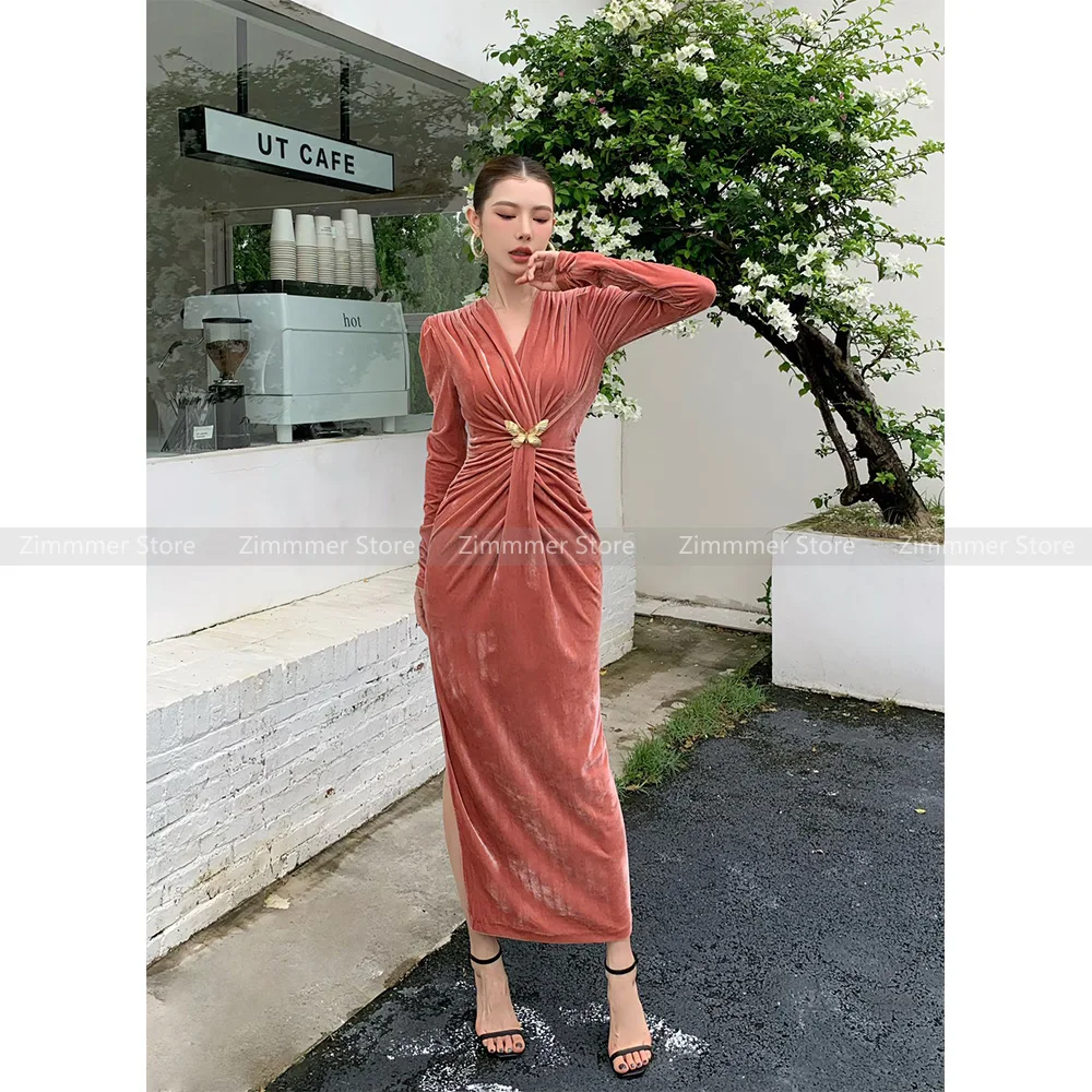 

Fashion women's 24 autumn and winter new French temperament V-neck bow decorative velvet waist Slim open dress