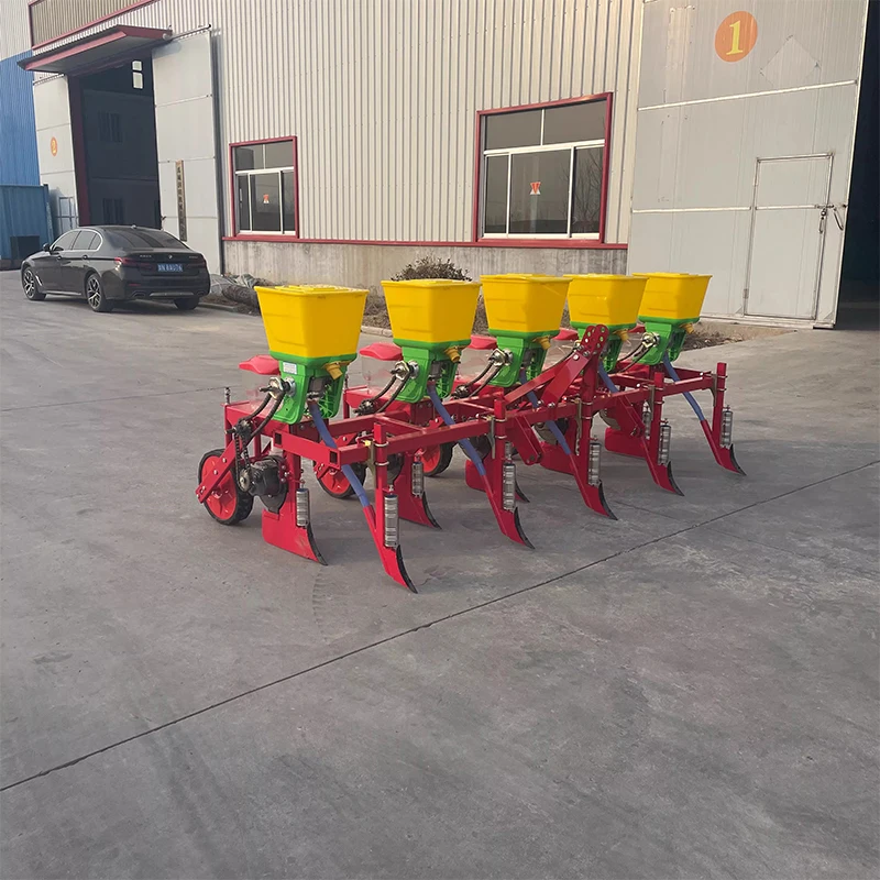 

3-рядная/4-рядная сеялка с регулируемым междурядным расстоянием; встроенная функция укрытия почвы, посева и внесения удобрений; для кукурузы (на заказ)