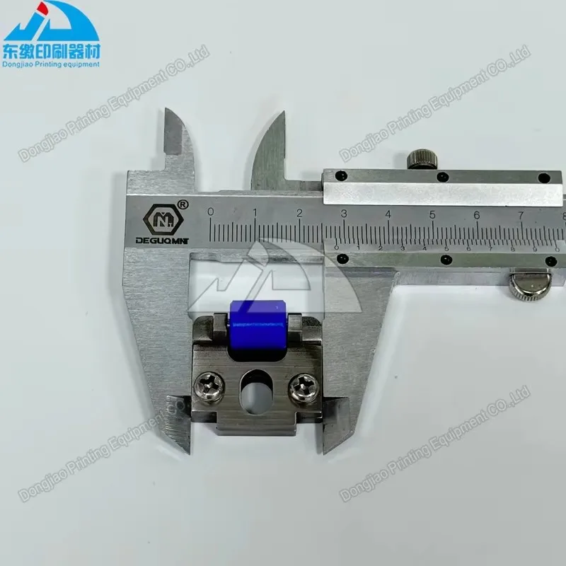 1 قطعة القابض لقطع غيار ماكينات الطباعة Mitsubishi D3000 3F وسادة القابض