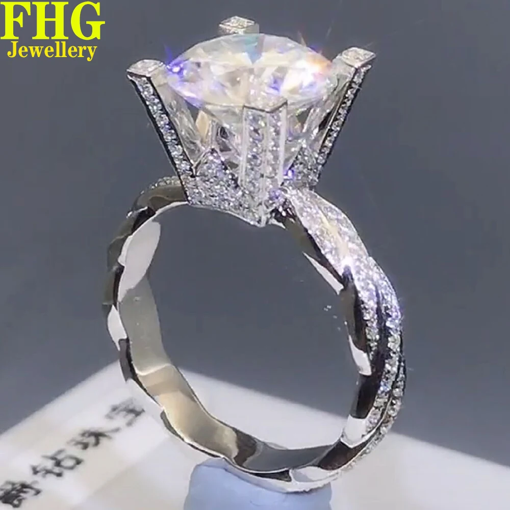 

18K Au750 White Gold Women Wedding Party Engagement Ring 10Carat Round Moissanite Diamond Ring Classic Trendy Elegant