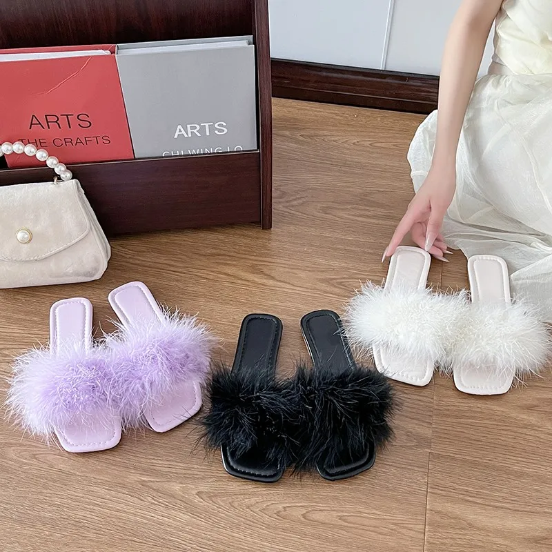 

2026 Summer Fashion Hairy Slippers for Leisure Outdoors Comfort Slippers for Women Flat Base Design Slippers 43657