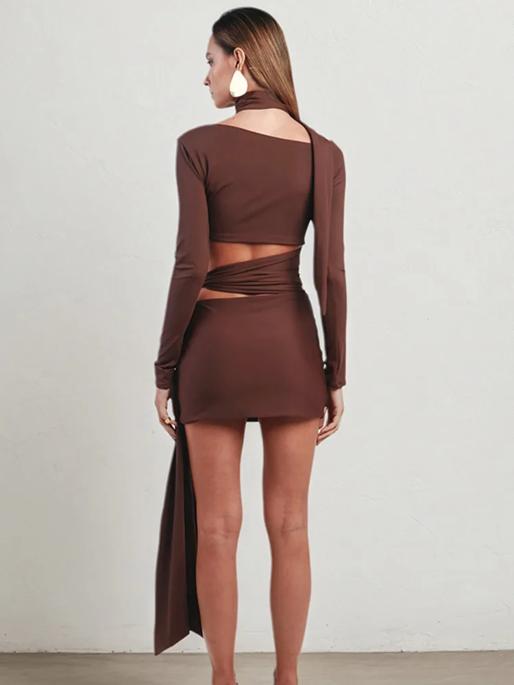 Chaxiaoa oco para fora manga longa sexy mini vestido feminino moda halter um ombro sem costas drapeado ruched clube vestidos de festa