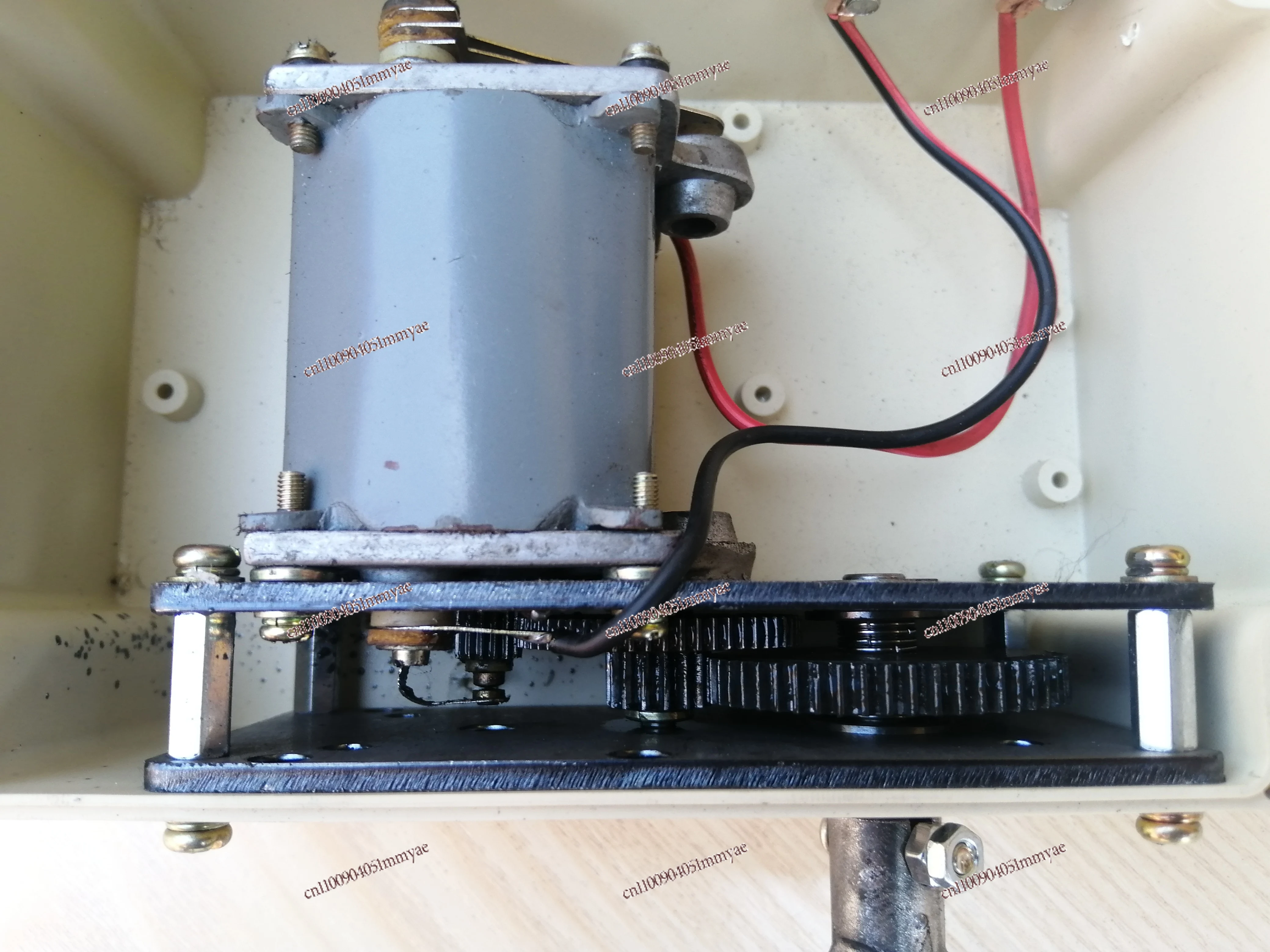 Hand Generator Speed-up Gearbox Permanent Magnet Brushless AC Voltage 100 To 360 Volts