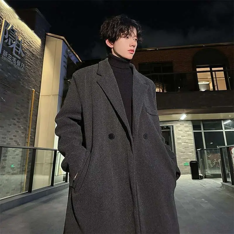 

Пальто из шерстяной смеси синего цвета для мужчин, подростков и молодежи: современный, стильный, привлекательный, свежий и элегантный дизайн.