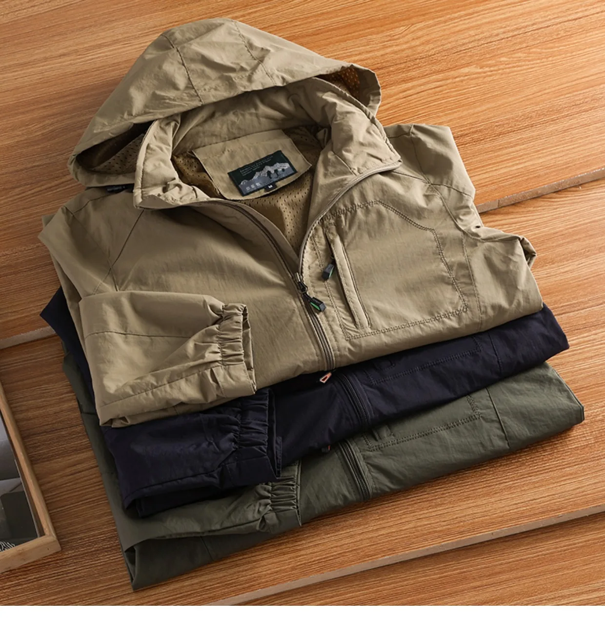 Neue wasserdichte Kapuzenjacken für Herren, lässig, winddicht, Herbst, leicht, mit mehreren Taschen, Wandern, Windjacke, abnehmbare Hutjacke – Detail 20