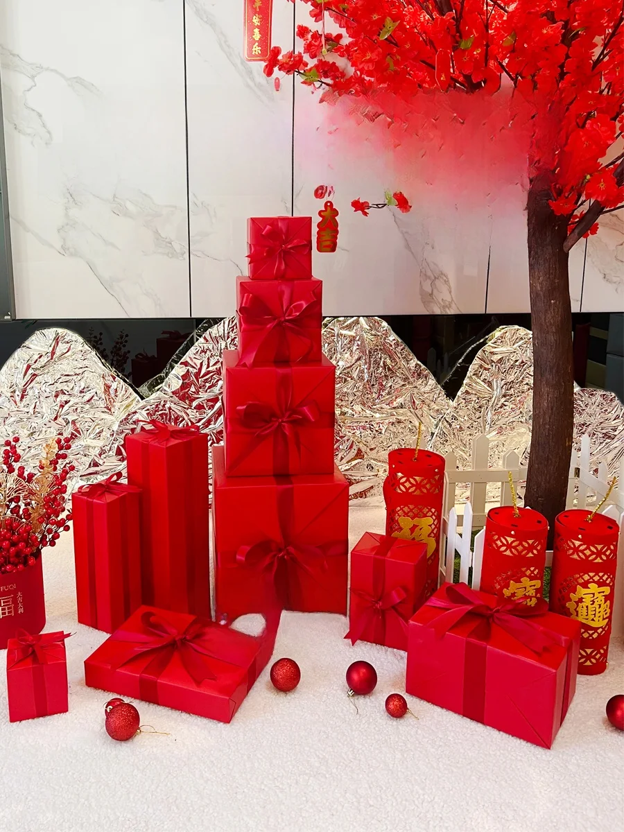 

Красная декоративная подарочная коробка Cisas Paaging Box Новогодняя витрина Китайская праздничная подарочная коробка