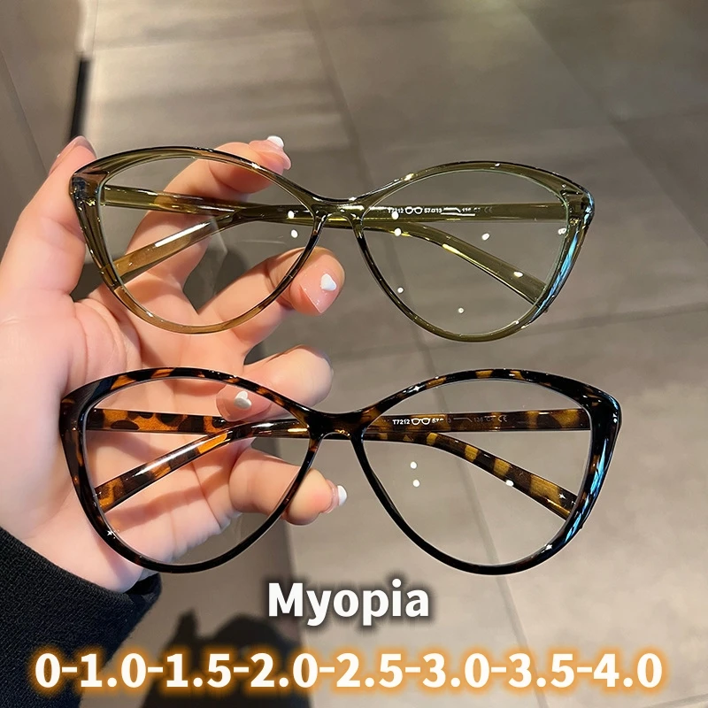 

Women Cat Eye Finished Myopia Glasses Fashion Design Blue Light Blocking Computer Eyewear Unisex Near Sight Eyeglasses 0 To -4.0