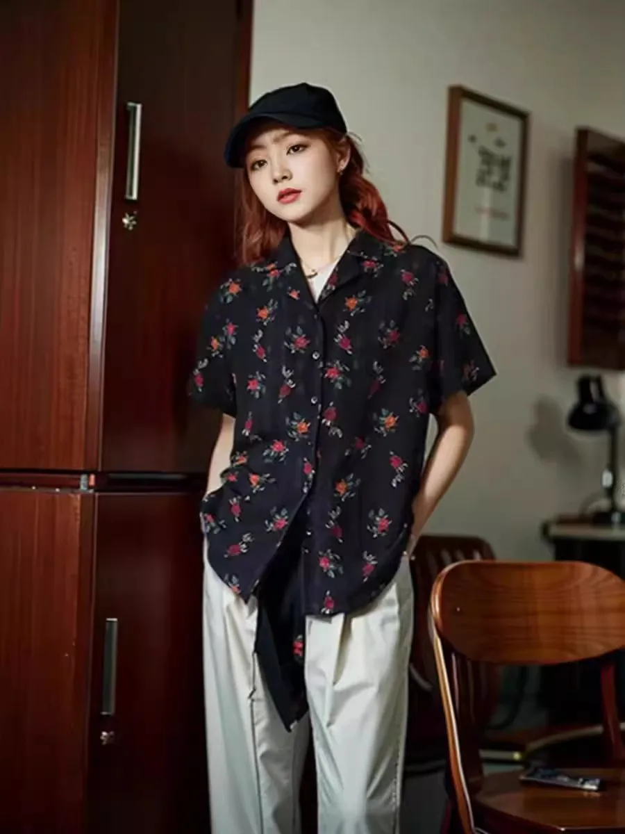 Summer French retro rose flower print short sleeved loose shirt for women