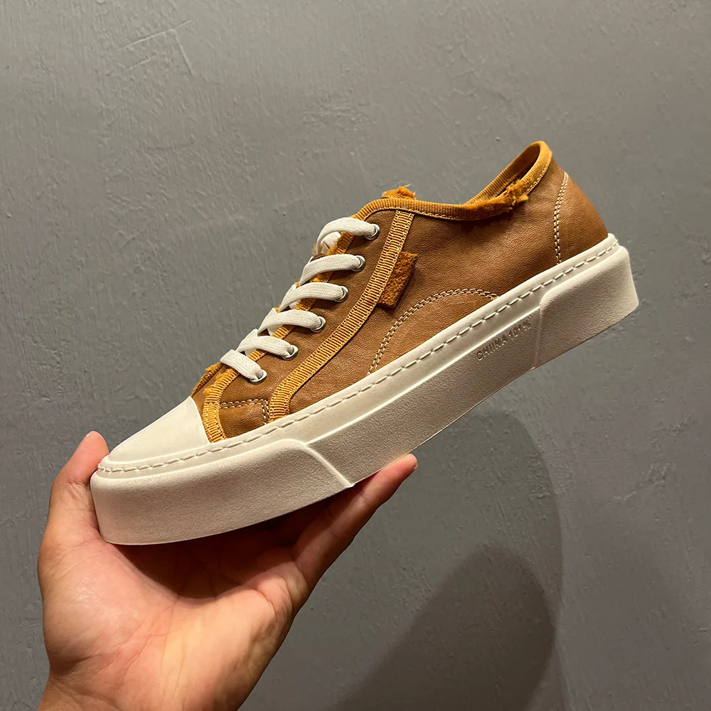 

QHCCID Men's Retro Style Soft Cowhide Casual Shoes Genuine Leather Breathable Fashion Thick Sole White Trendy Cowhide Shoes