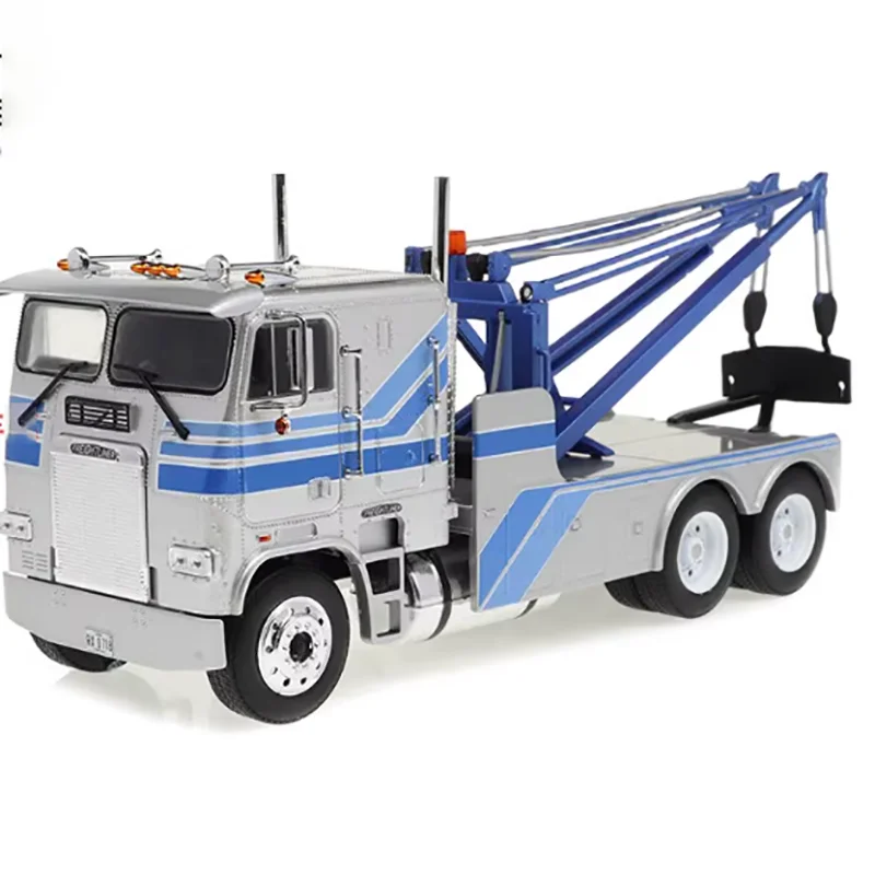 GreenLight 1:43 Scale 1984 Freightliner FLA 9664 Alloy Chassis For Container Cargo Elevators Toys Gifts Decoration  Display