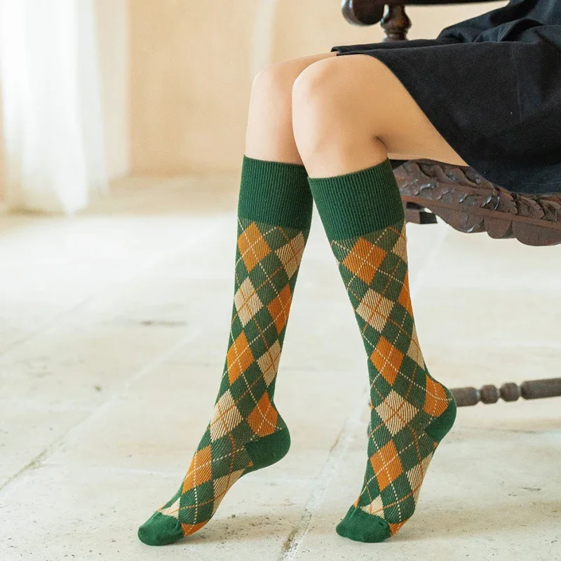 Diamond plaid pattern Knee socks women ins new fashion Party Queen knee-high stockings Over Knee long ladies girls  High Quality