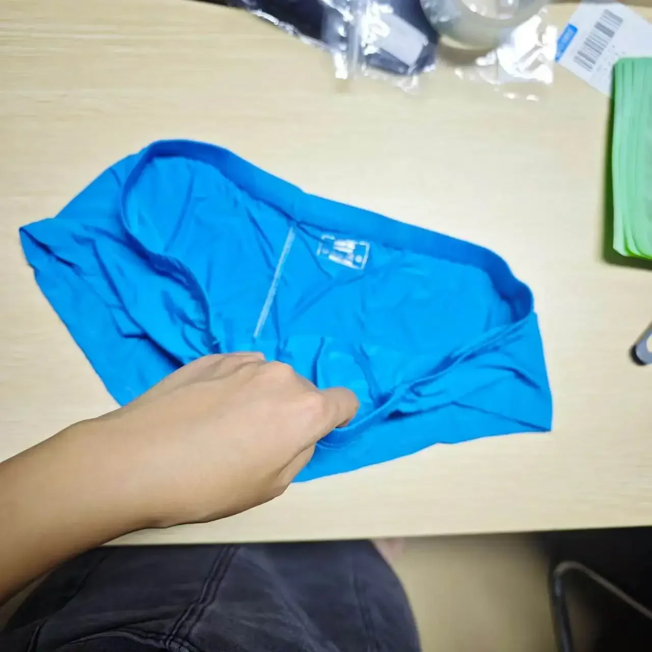 Solid color Flat-angle men's underwear solid color, simple classic fashion underwear low waist F2401