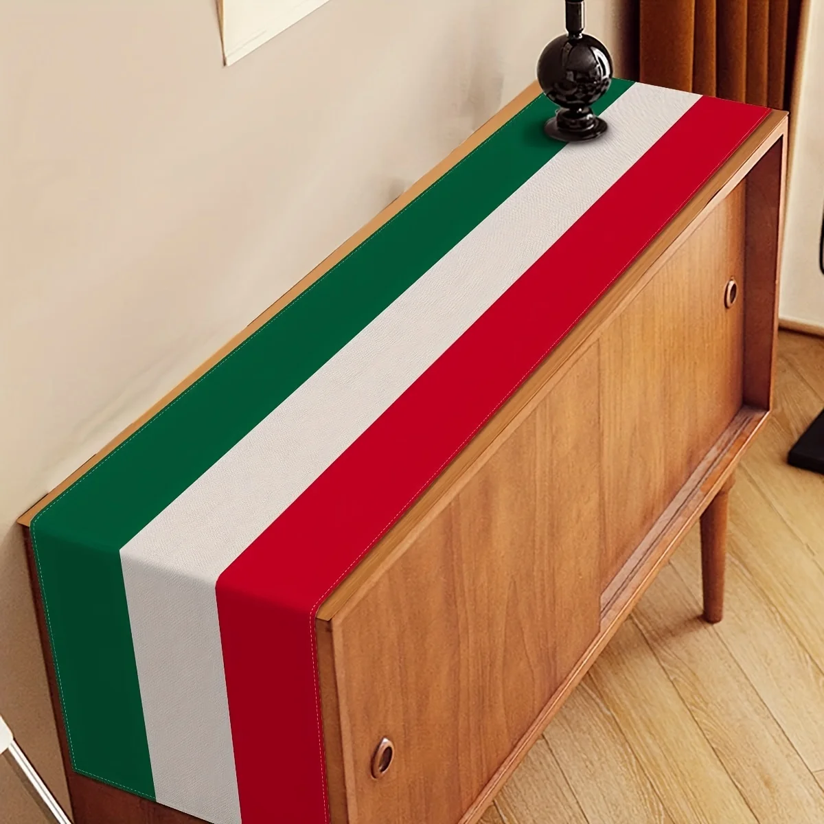 1pc Mediterranean style table flag, green, white, red classic color scheme, Italian restaurant/themed party decoration