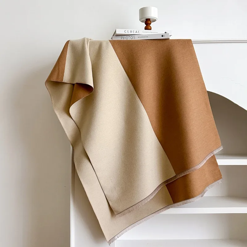 

Осенне-зимний женский шерстяной шарф с цветными блоками и бахромой в европейском и американском стиле для женщин.