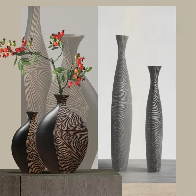 Light Luxury Retro - style Vertical Black Resin Vase Ideal for New Chinese - inspired Living Room and Entrance Dried Flower Dec