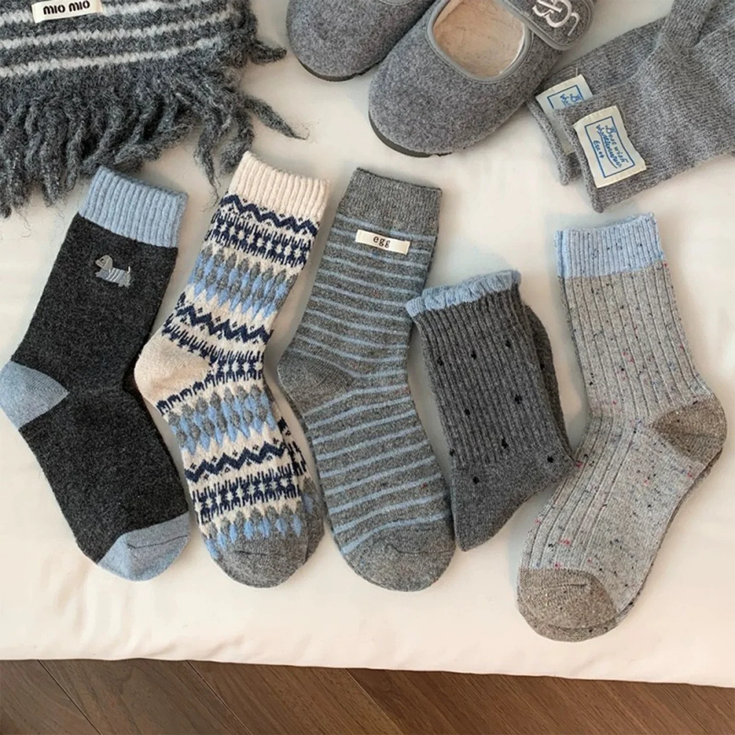 Thickened Warmth Women's Mid-Calf Socks Autumn Winter New Style Button Combination Grey Cartoon Anime Printed Home Cozy Socks