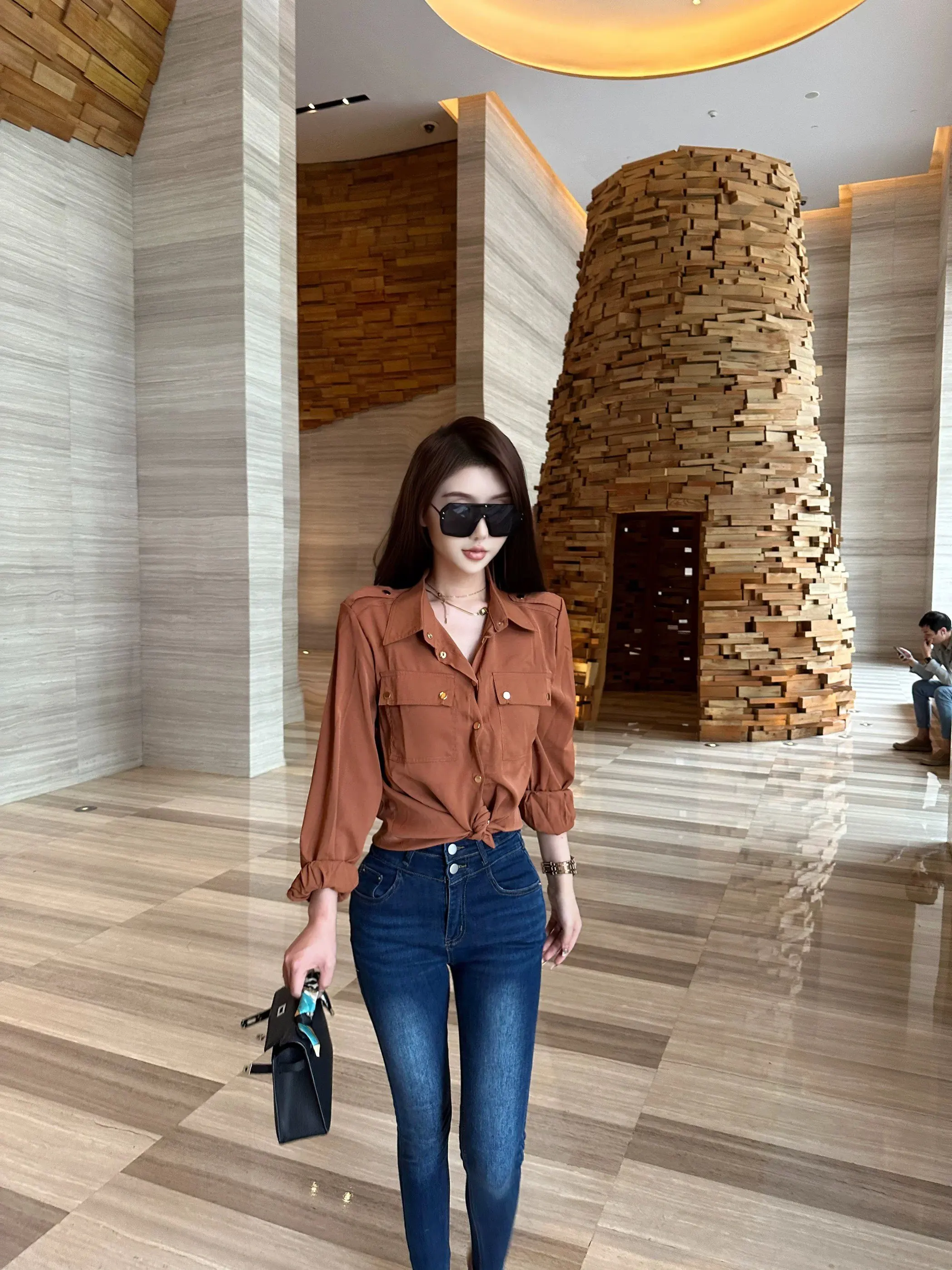 

Женские джинсы Slim Fit с высокой талией, двойным синим дизайном в корейском стиле, модные осенние брюки из эластичного хлопкового денима