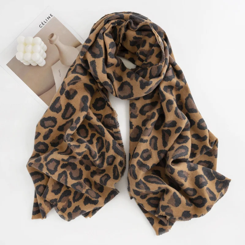 2024 Fashion Sexy Leopard Print Women Winter Warm Scarf Hijabs Tassels Shawl Cashmere Pashmina Hijabs Lady Scarves Wraps