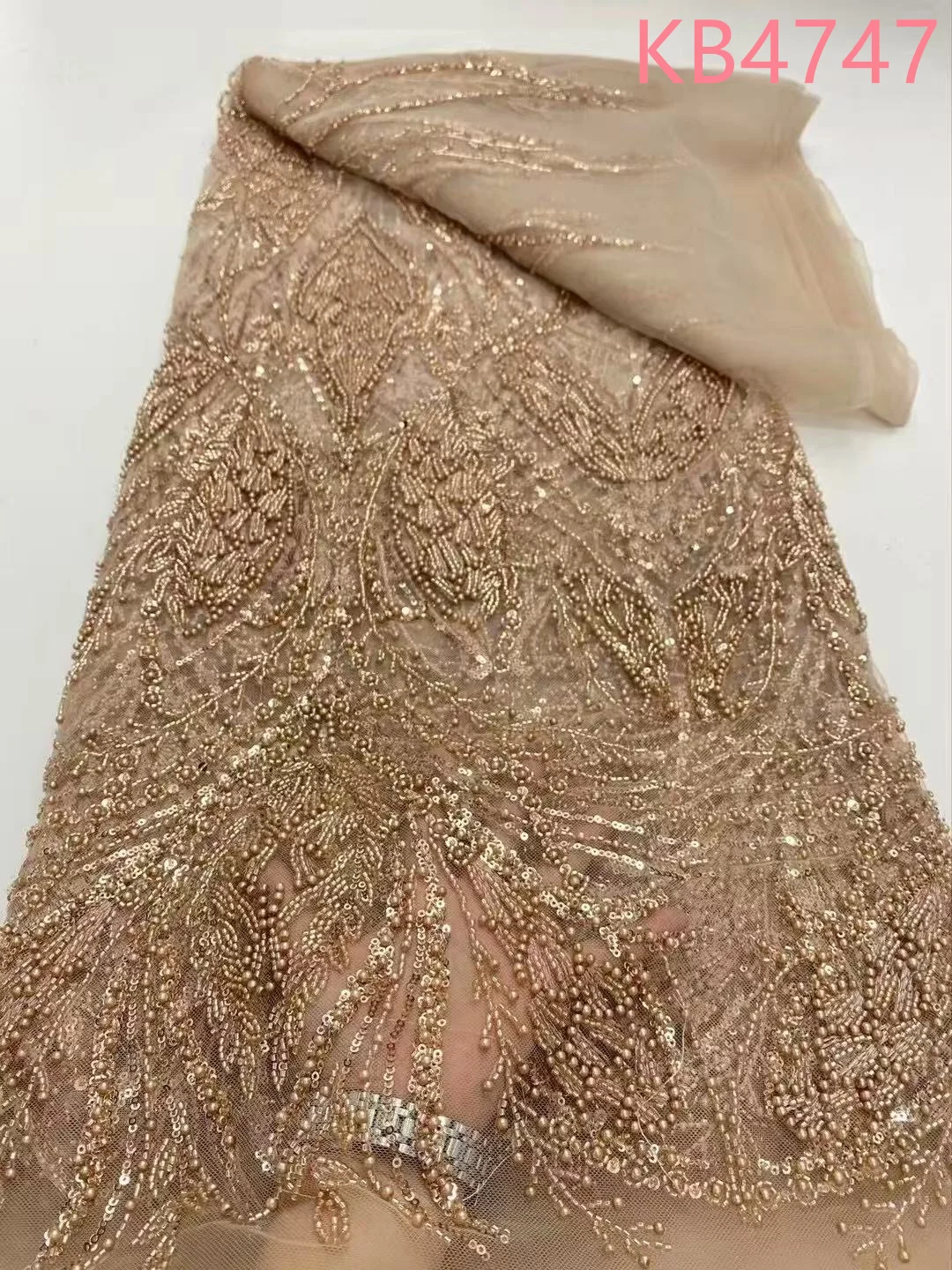 Luxury Wedding Beaded Fabric Sequined Stripes Fabric Latest Lace Fabric High Quality 2025 African Beads Dresses For Woman KB4747
