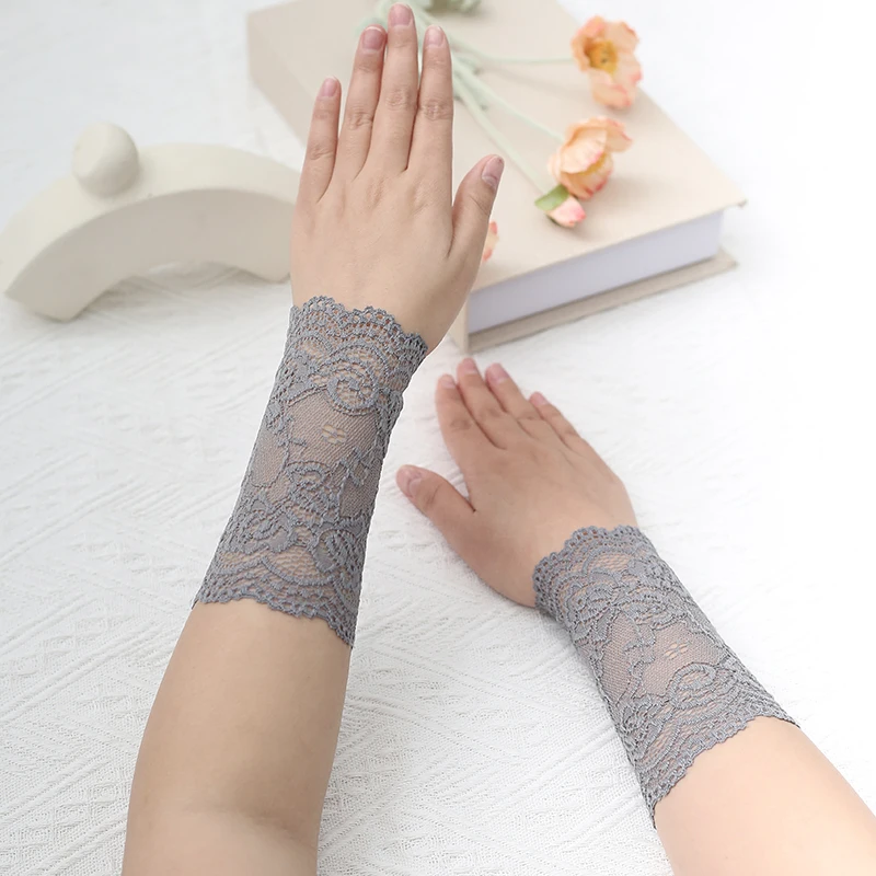Sexy Lace Sleeve Women Short Arm Cuff Thin Elastic Cover Scars Wrist Summer Driving Fingerless Sunscreen Mittens - view 3