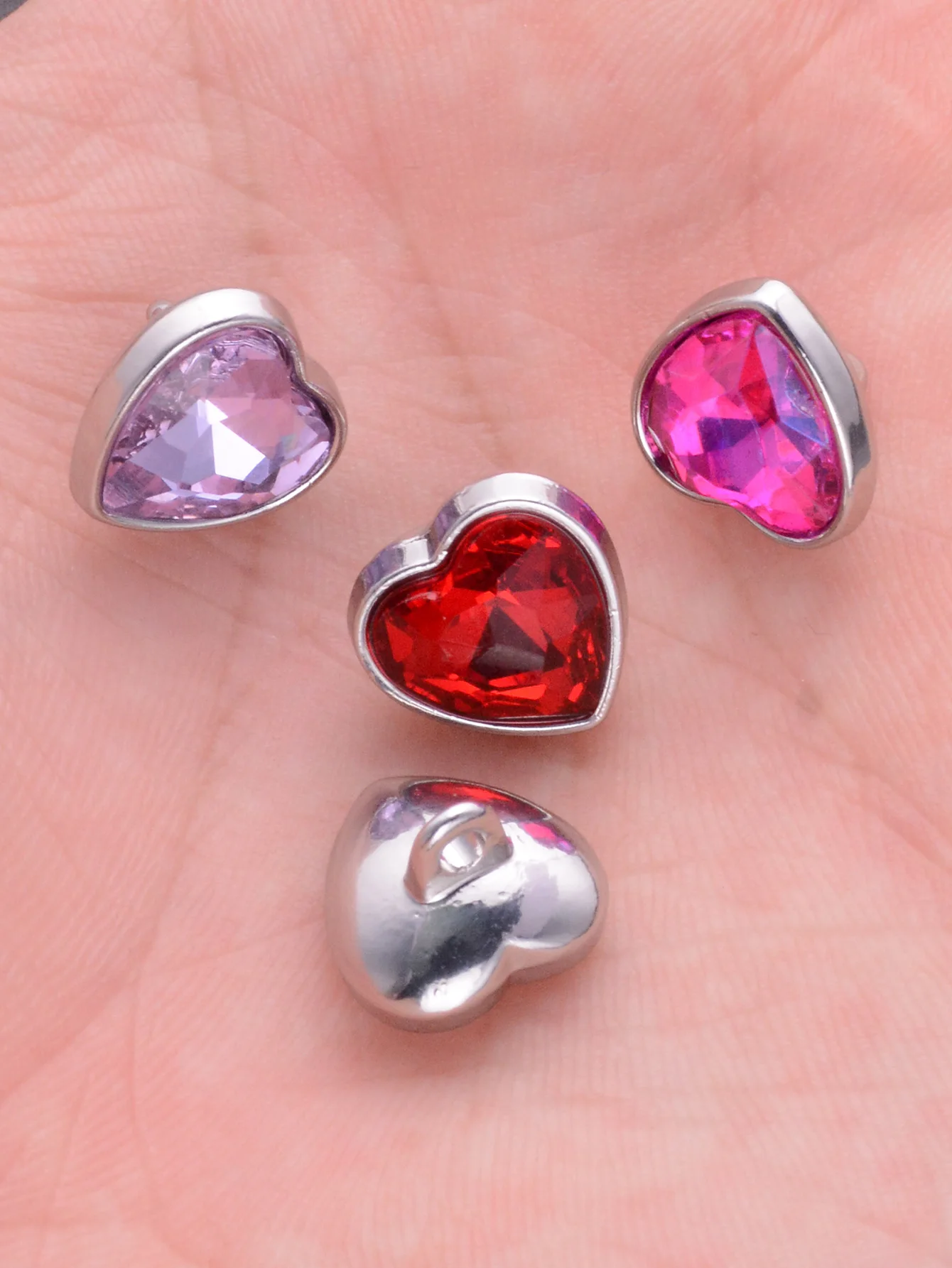 8pcs/pack 12mm Cute Heart Red Rhinestone Jewelry Buttons For Shoes Sweater Hats Coat DIY Decorative Home Accessories