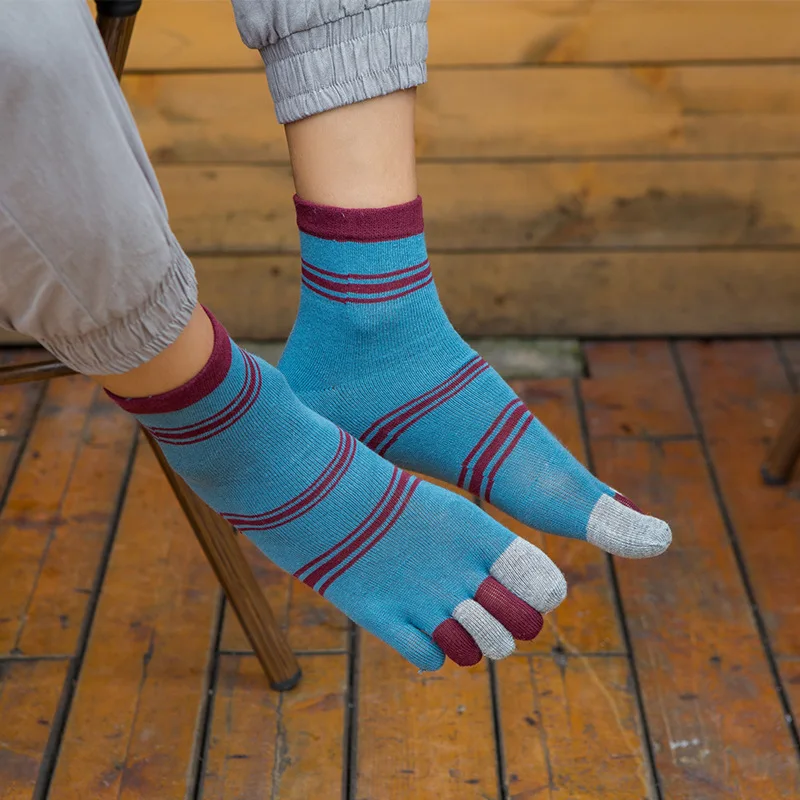 1/5 paia di calzini da uomo a - Toe Sock Split recensione e prezzo