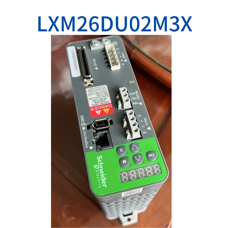 Second hand servo drive 200W, LXM26DU02M3X, fast shipping