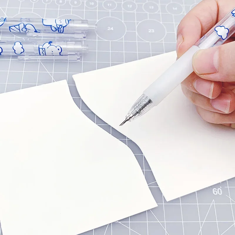 Ins Cartoon Bear Pen Knife Cute Utility Knife DIY Scrpabooking Paper Cutter Box Opener Precision Sticker Cutter Office Supplies