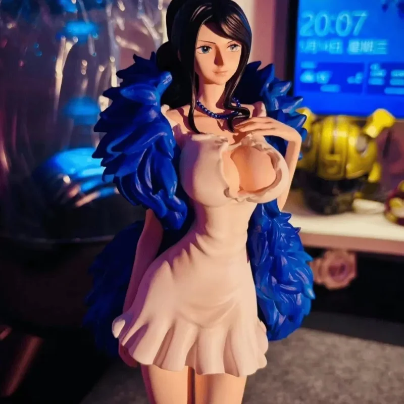 

Hot One Piece Film Gold Nico Robin Anime Figurine Jt Model Standing Posture Action Figure Collectable Ornaments Children Toys Gi