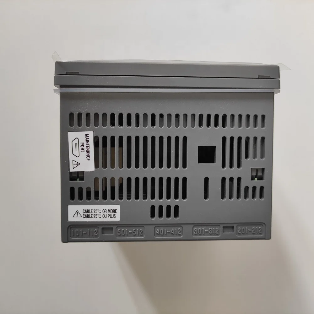 Japan Yokogawa UT35A-000-11-00 Digital Indicating Controller