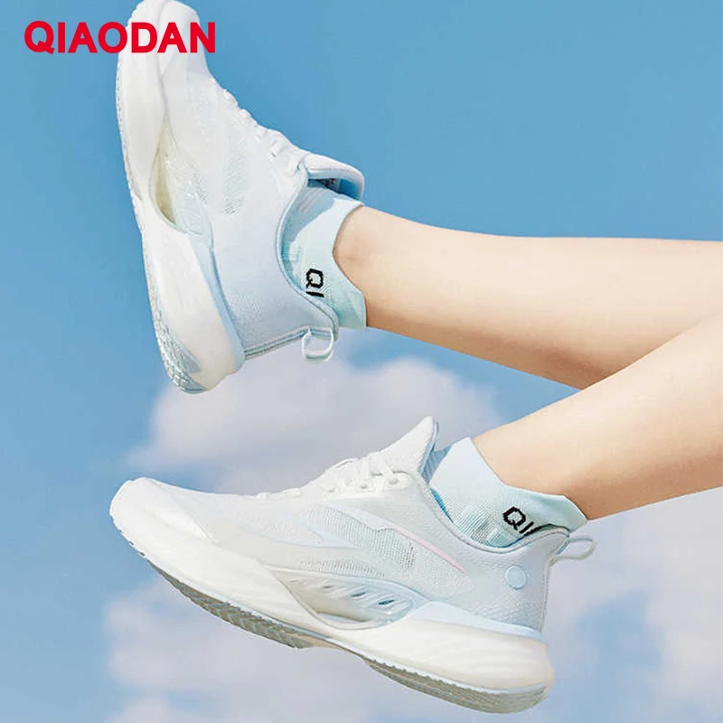 

QIAODAN кроссовки летающие женские легкие спортивные туфли с дышащей сеткой, осень-зима 2022, кроссовки для бега XM26240226